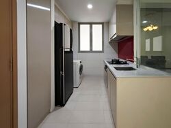 Prive (D19), Condominium #602167591